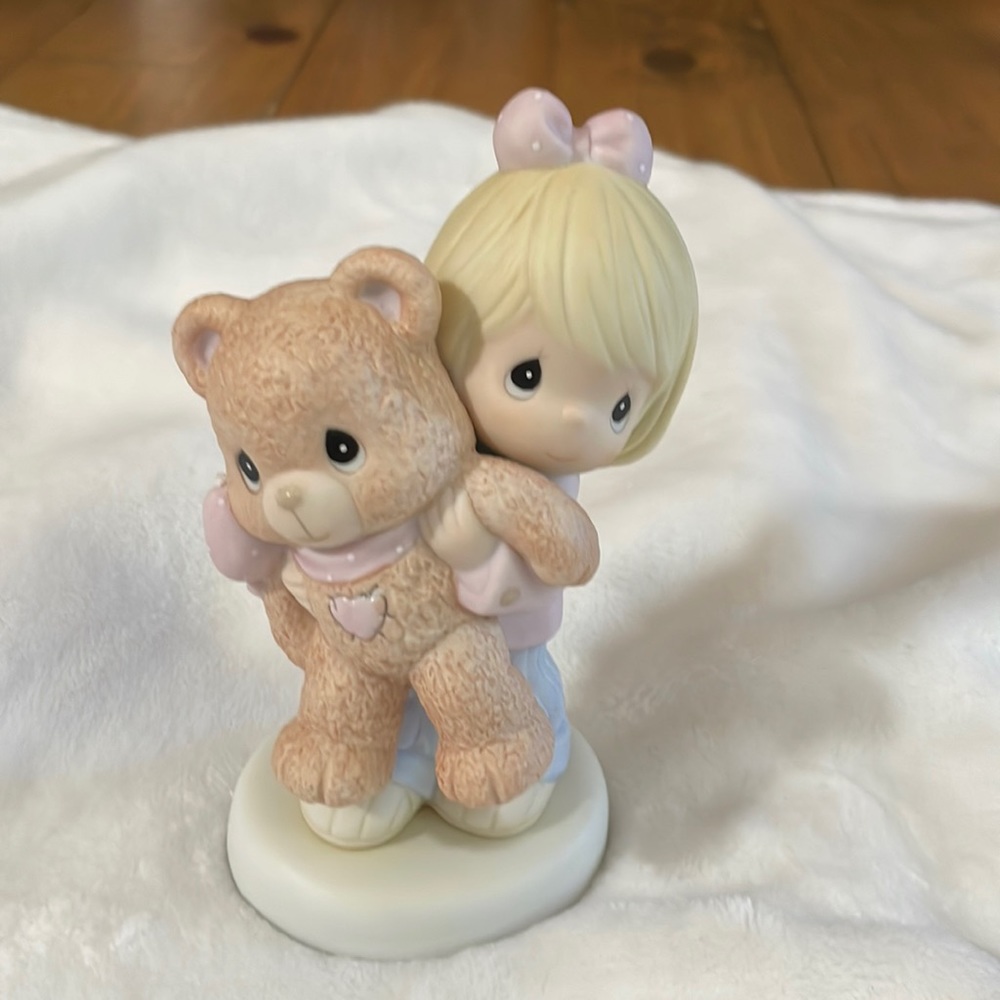 Precious Moments “this bears my love for you figurine